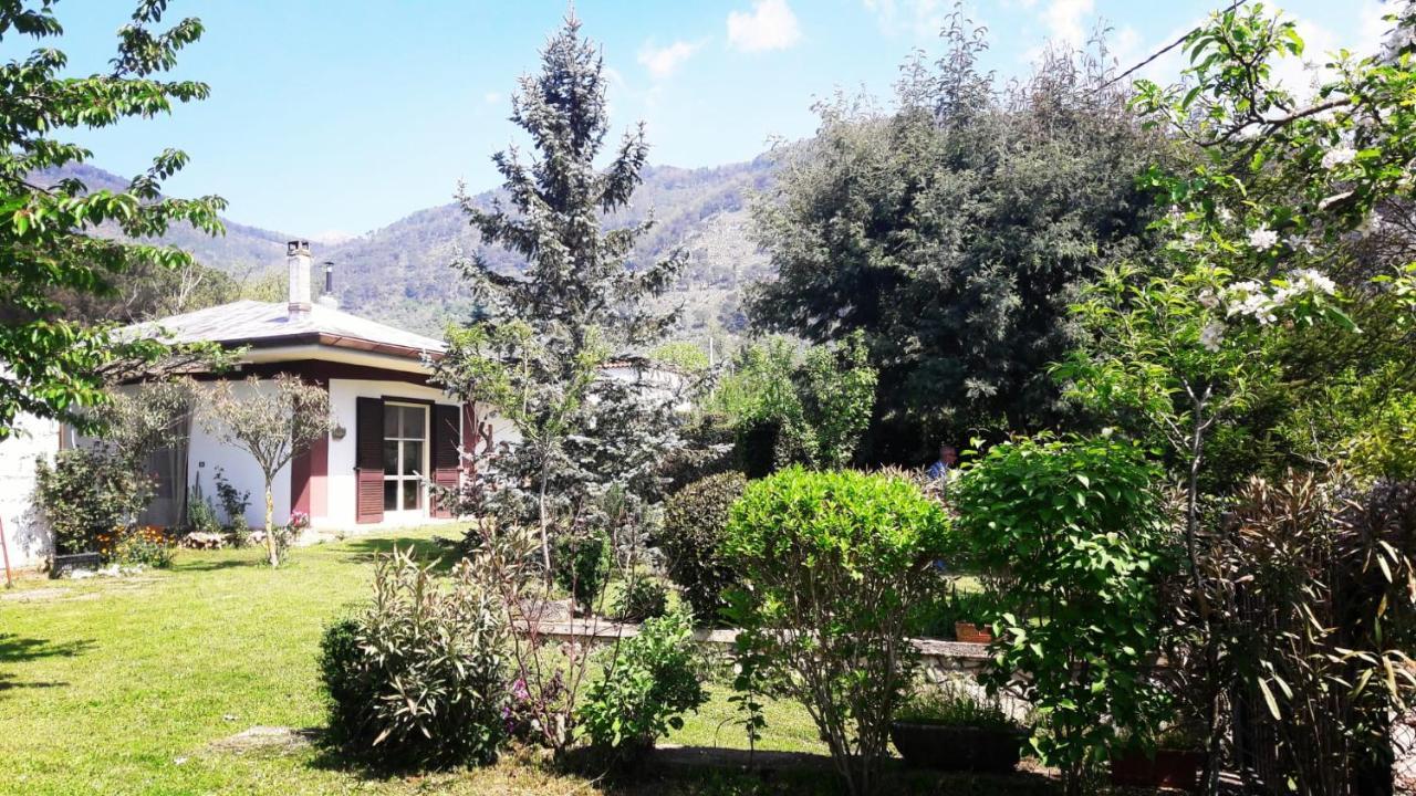 Casetta In Collina Sezze Exteriör bild